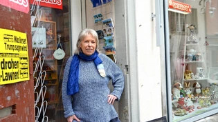 Der kleine Kiosk ist ihr Reich: Annemarie Schneider blickt mit gemischten Gefühlen nach vorne.