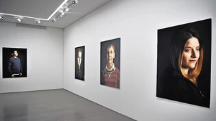 Grossformatig: Im «Labor» des Bündner Kunstmuseums in Chur zeigt der Fotograf Lukas Schweizer seine Porträts von Autisten.