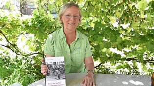 Hat kürzlich ihren zweiten historischen Roman veröffentlicht: Autorin Doris Walser aus Rapperswil-Jona.     Bild: Markus Timo Rüegg