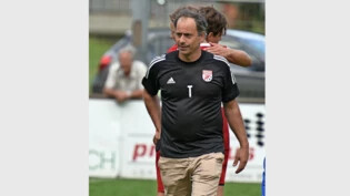 Die Wege trennen sich: Philipp Egli steht dem Fanionteam des FC Weesen ab kommender Saison nicht mehr als Trainer zur Verfügung. 