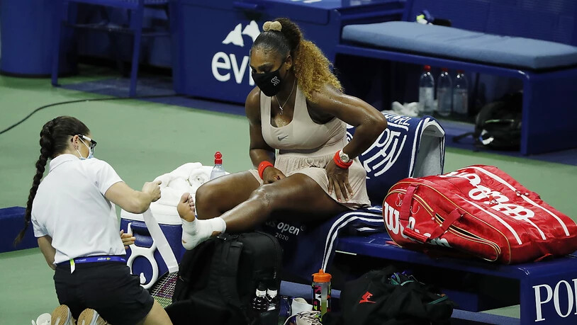 Unmittelbar nach der Behandlungspause gab Serena Williams im dritten Satz ihr Aufschlagspiel ab