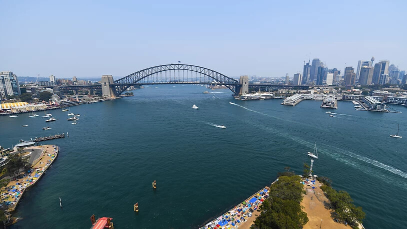 ARCHIV - Eine Boeing 787-9 Dreamliner soll am 10. Oktober in Sydney starten und dann relativ niedrig über die bekanntesten Sehenswürdigkeiten des Landes fliegen, um ohne Zwischenlandung sieben Stunden später wieder in Sydney zu landen. Der Flug ist…