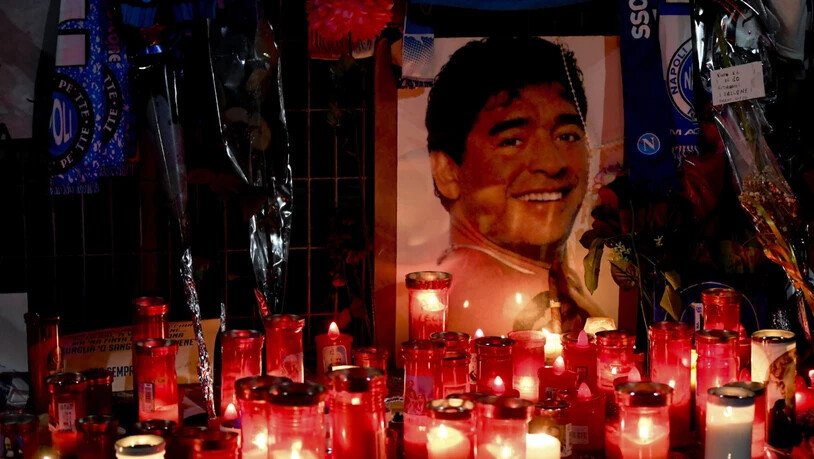 Diego Maradona starb gemäss einem vorläufigen Autopsiebericht an einem "Lungenödem und chronischer Herzinsuffizienz"