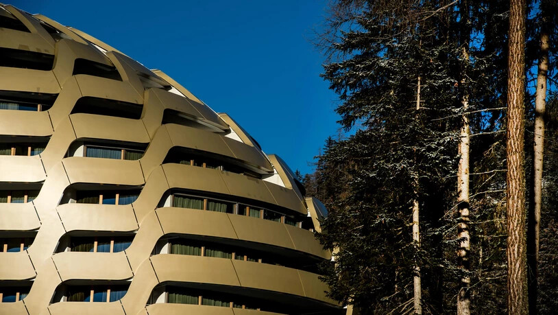 Das Hotel Intercontinental Davos auch als "Goldenes Ei" genannt.