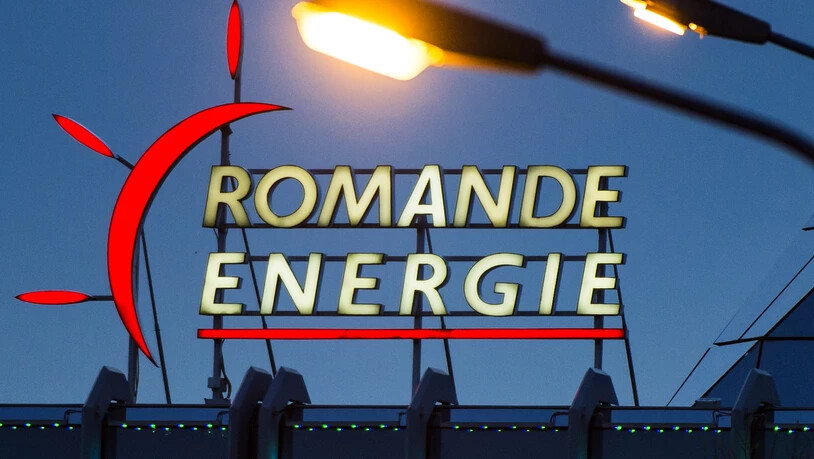 Der Energiekonzern Romande Energie hat im vergangenen Jahr mehr Umsatz gemacht. Dank der guten Ergebnisse assoziierter Unternehmen hat sich der Gewinn mehr als verdoppelt. (Archivbild)