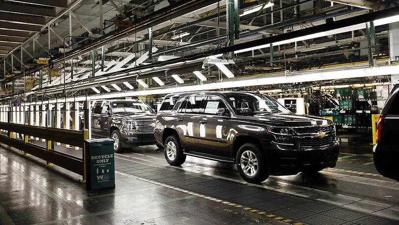 Der US-Autokonzern General Motors hat im ersten Quartal deutlich mehr verdient als vor einem Jahr. Gut nachgefragt wurden vor allem SUVs und Pick-up-Trucks.(Archivbild)