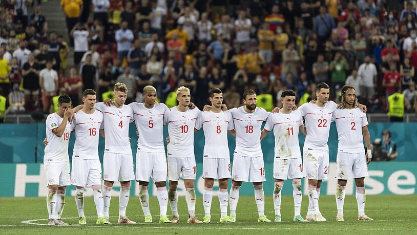 Die Schweizer Nationalmannschaft feiert in Bukarest einen historischen Erfolg