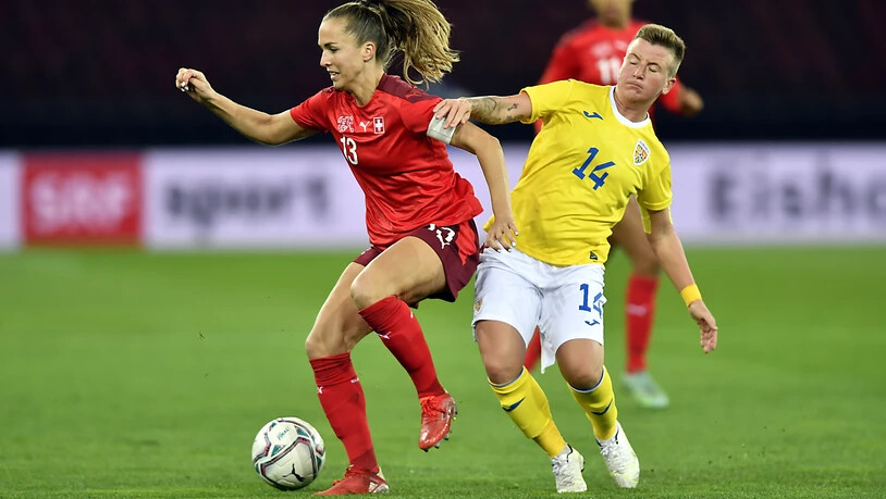 Captain Lia Wälti ordnete das Schweizer Spiel und wurde eine Viertelstunde vor Schluss schonungshalber ausgewechselt