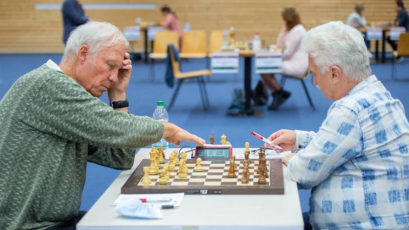 Die Schweizer Schachmeisterschaften in der Waldhaus Arena in Flims sind über die Bühne gegangen.