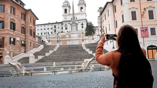 Ein Muss für jeden Rom-Besucher: Die berühmte Spanische Treppe ist in diesen Tagen wie leer gefegt.