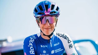 Bestens gelaunt: Elena Hartmann während der diesjährigen Tour de Suisse.